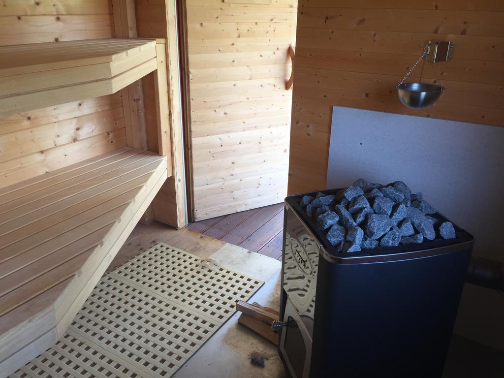 Romantic Wooden Lodge,Sauna,Schwimmteich,Alleinstehend,Absolut Ruhig 헤지슈올덴도르프 객실 사진